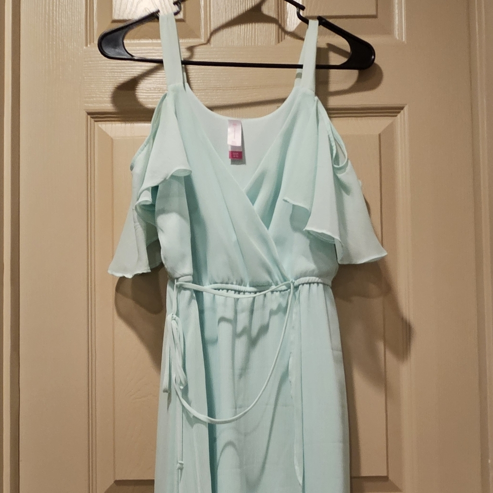 No Boundaries juniors ruffle cold shoulder hi-low dress